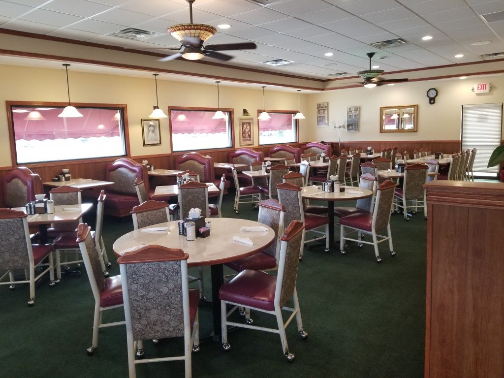 Watseka Family Table Restaurant